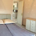 Nika Nyaralo Jakuzzival Balatonkeresztúr